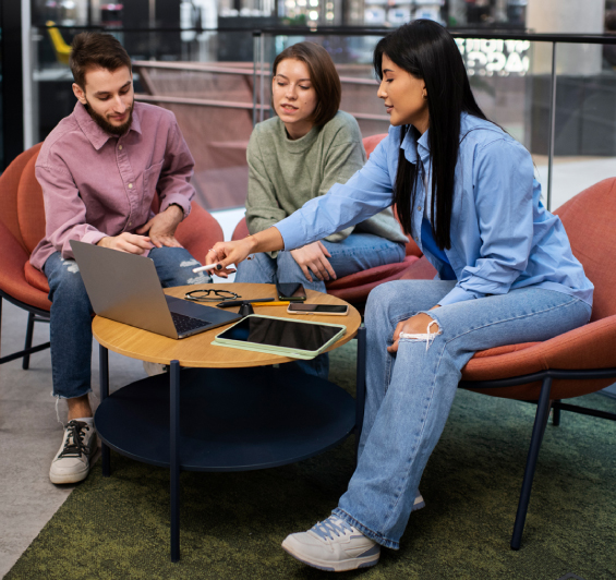 Creating a Collaborative Environment: Benefits of Networking in Co-Working Spaces