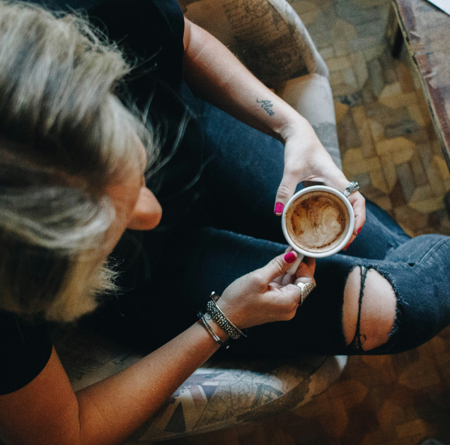 Coffee Breaks: How Our Kitchenette and Lounges Spark Better Collaboration and Beat the Home Office